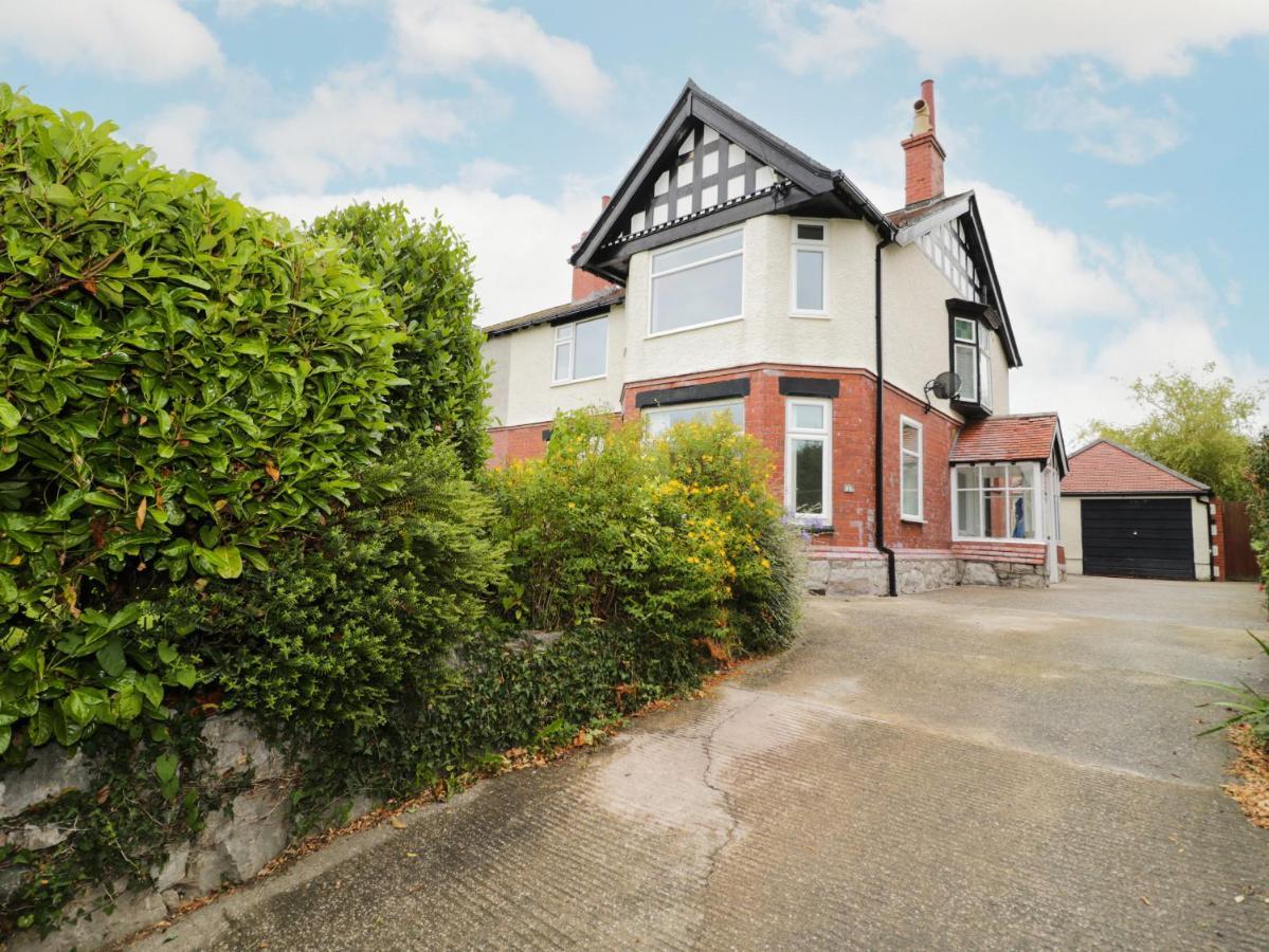 The Anchorage Villa Colwyn Bay Exterior photo