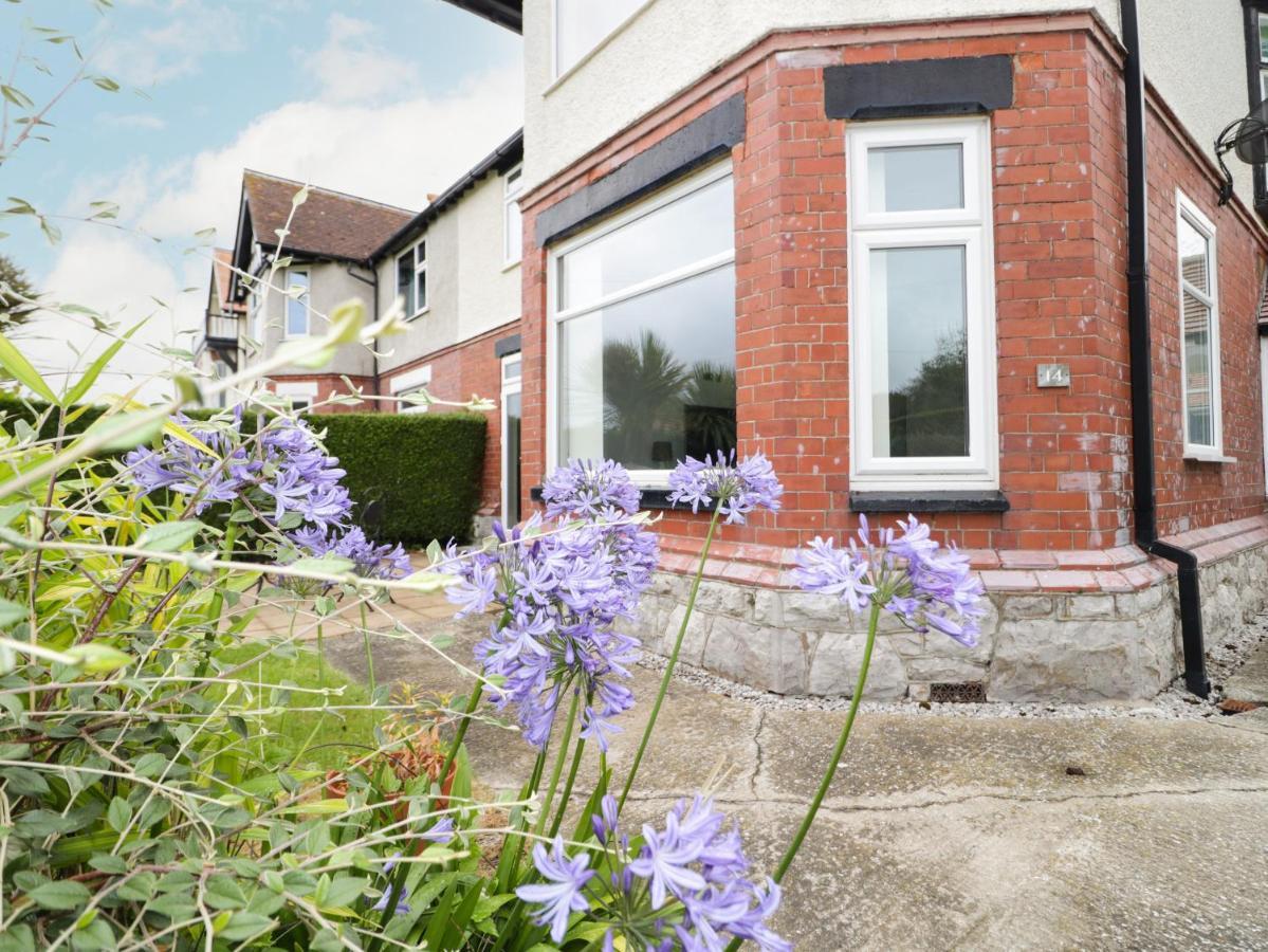 The Anchorage Villa Colwyn Bay Exterior photo